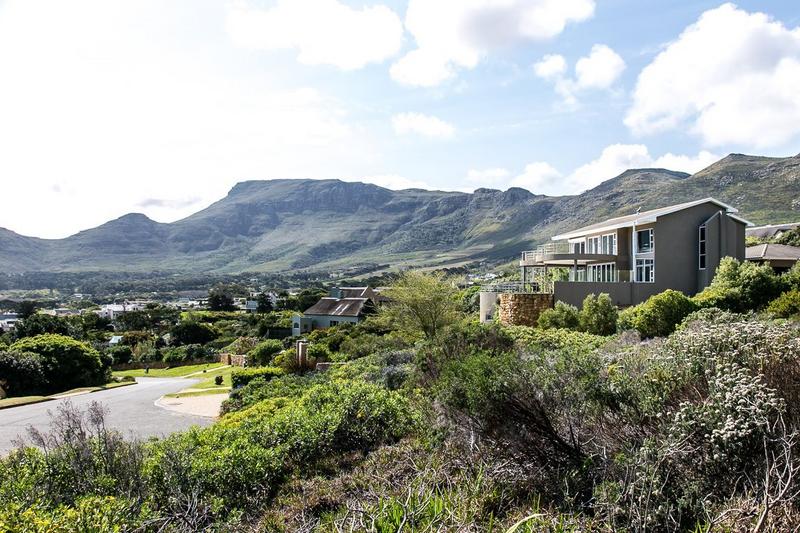 5 Bedroom Property for Sale in Crofters Valley Western Cape